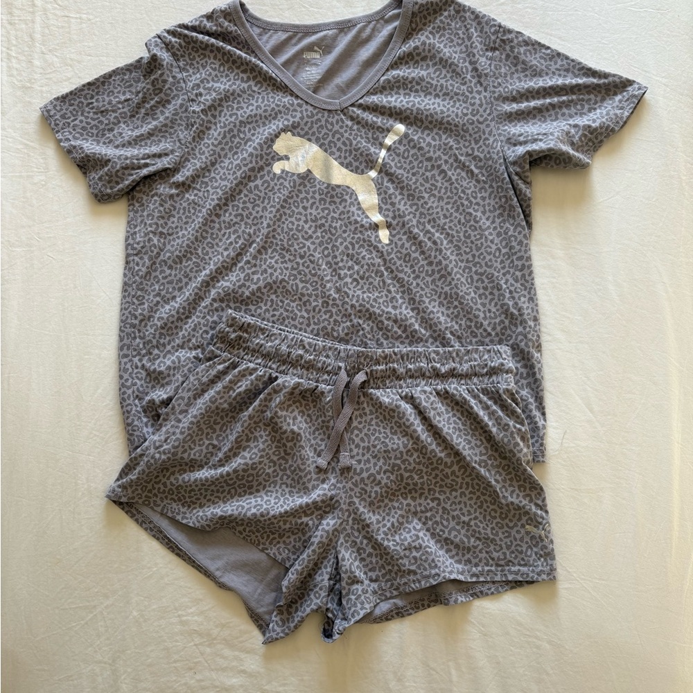 Gray Leopard Print Women’s Pajamas